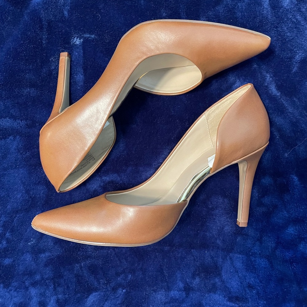 Merona (Target) three inch heels. Gently worn.in very good condition.